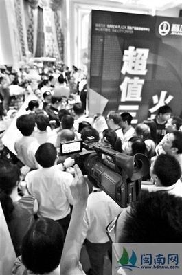 探访售楼部对话行业人士:改善型需求入市 助力市场回温|搜房地产资讯